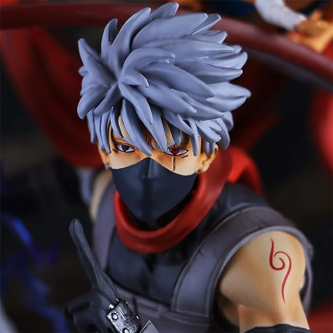 Figurine Kakashi Pakkun Bull