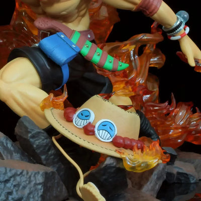 Figurine One Piece Portgas D Ace LED