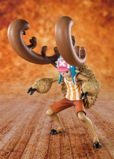 Figurine One Piece Chopper Transformation