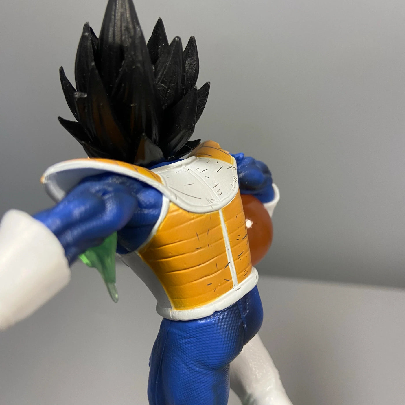 Figurine Vegeta Boule de cristal -  Dragon Ball Z