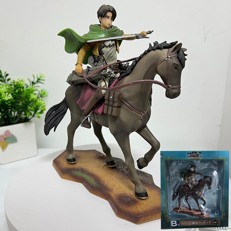 Figurine Rivaille Ackerman à cheval - Attaque des Titans™