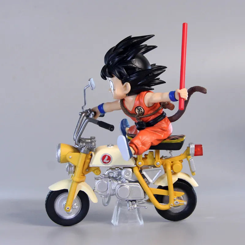 Figurine Dragon Ball Goku & Tortue Géniale Motos