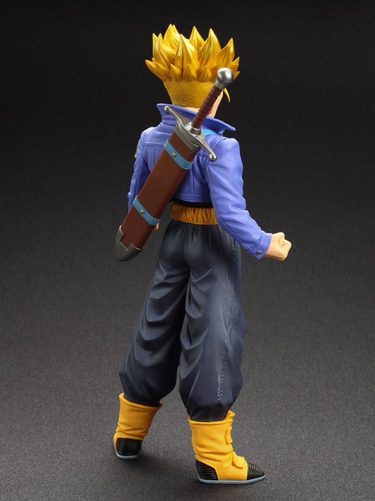 Figurine DBZ Trunks Adulte Super Saiyan